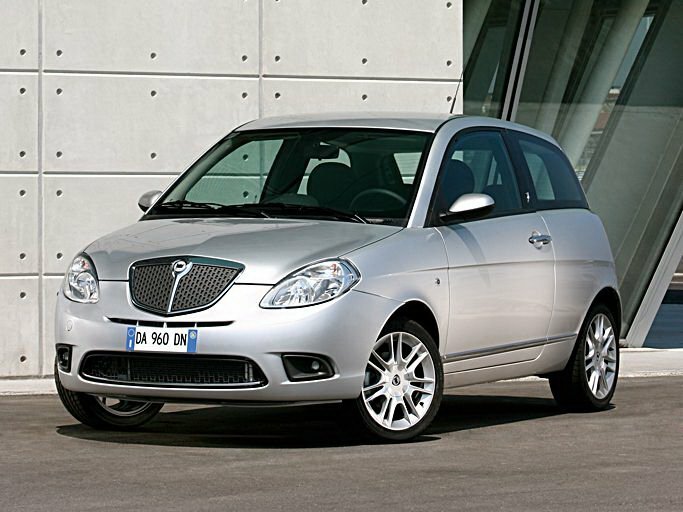 Lancia Ypsilon II (2003-2011) - Хэтчбек 3 дв.