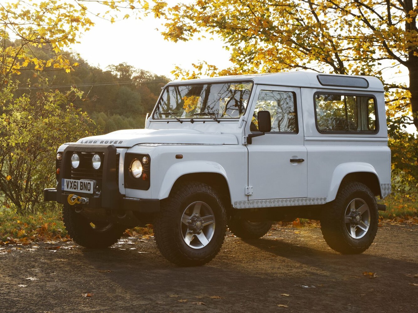 Land Rover Defender I (1983-2016) - Внедорожник 3 дв.