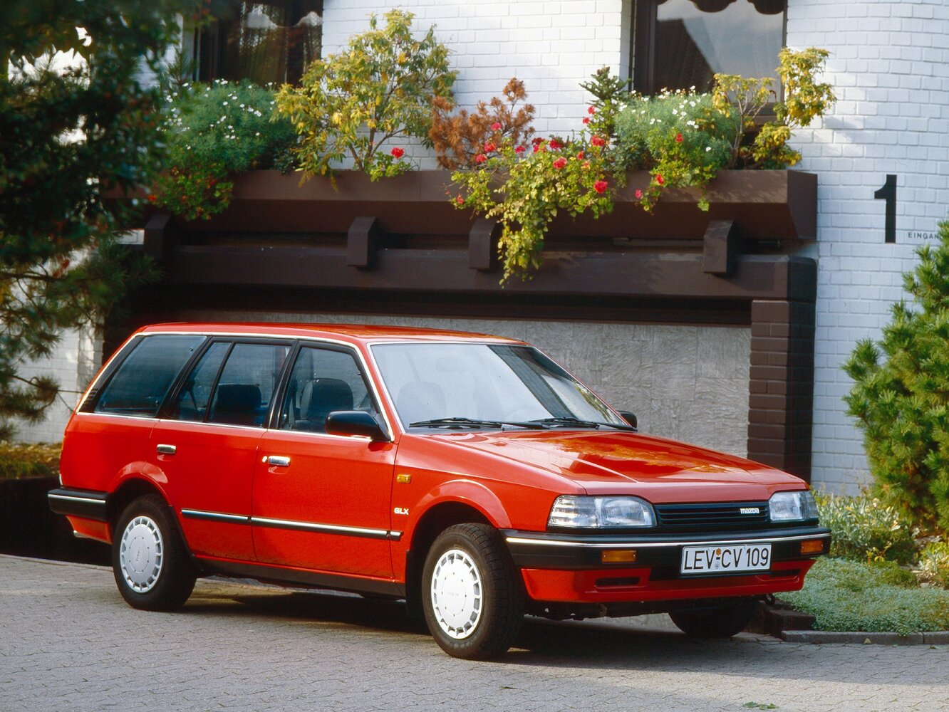 Ford Laser II (1985-1994) - Универсал 5 дв.