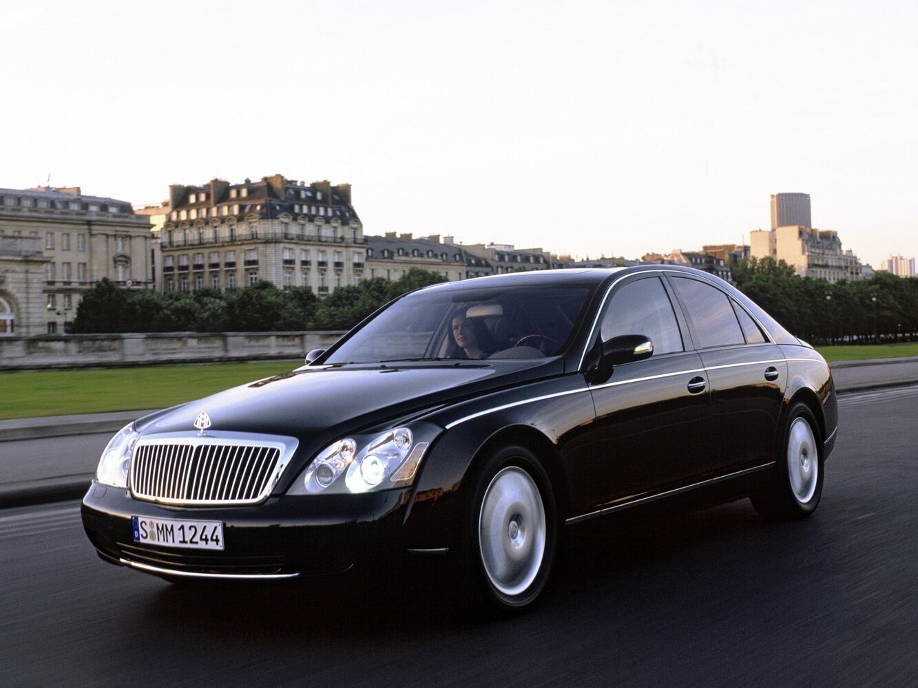Maybach 57 I (2002-2012) - Седан