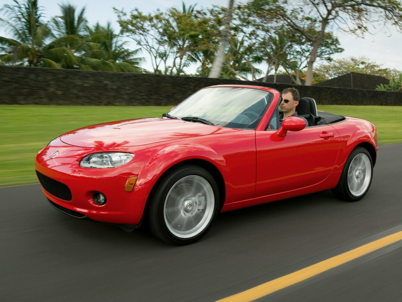 Mazda MX-5 III (2005-2015) - Родстер
