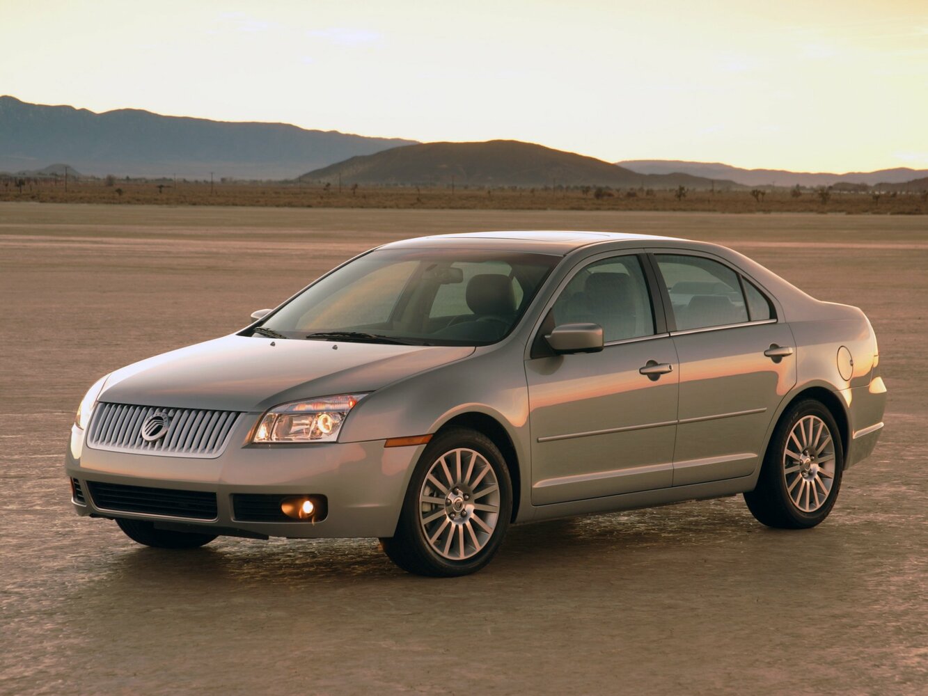 Mercury Milan I (2005-2010) - Седан