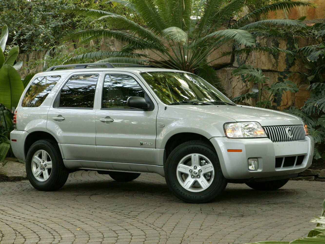 Mercury Mariner I (2004-2007) - Внедорожник 5 дв.