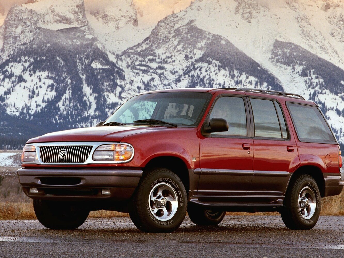 Mercury Mountaineer I (1996-2001) - Внедорожник 5 дв.