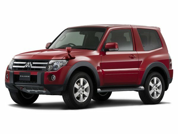 Mitsubishi Pajero IV (2006-2022) - Внедорожник 3 дв.