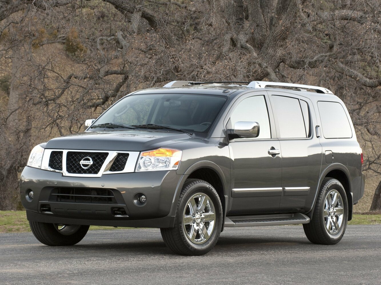 Nissan Armada I (2003-2016) - Внедорожник 5 дв.