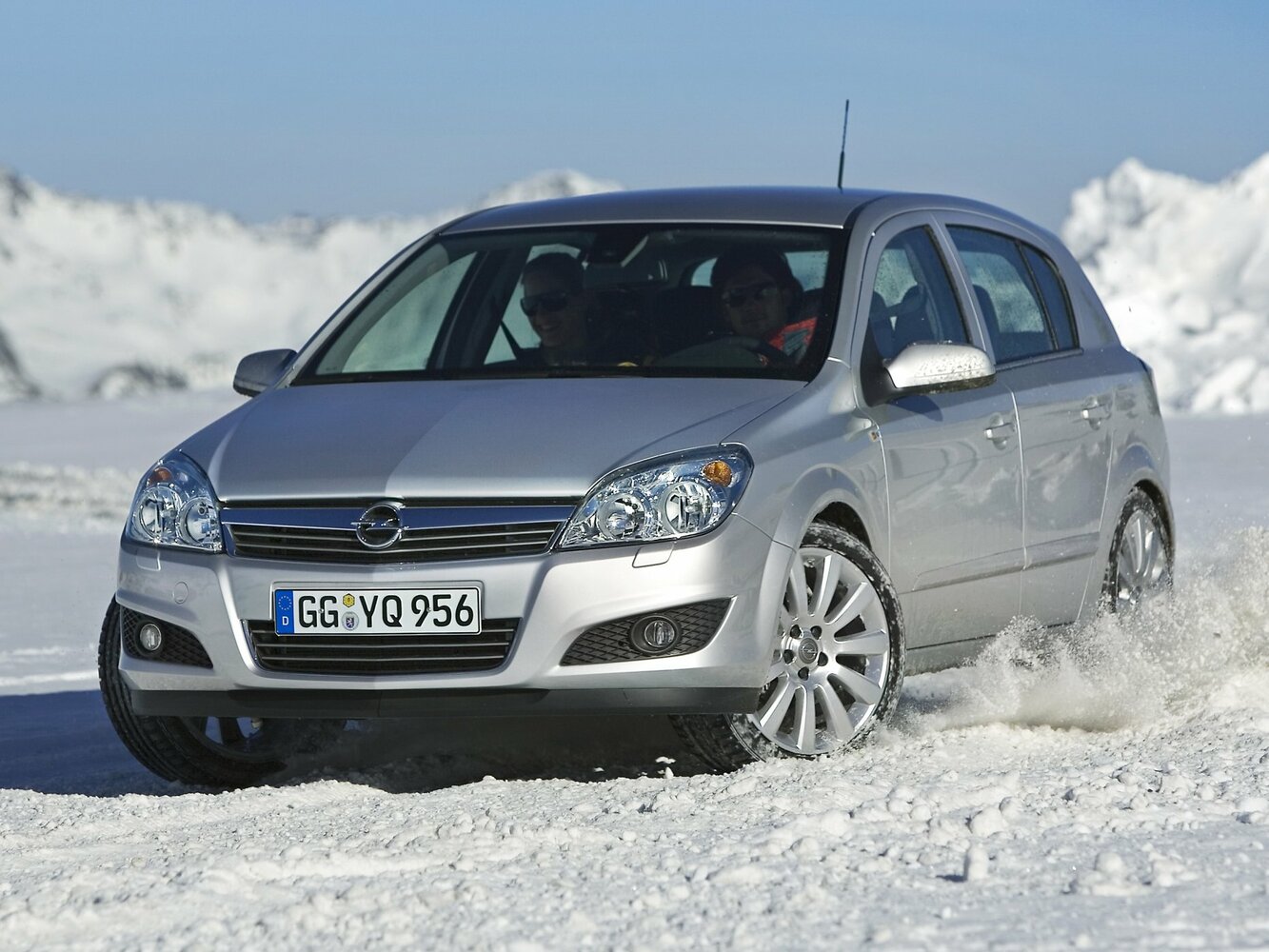 Opel Astra H (2004-2014) - Хэтчбек 5 дв.