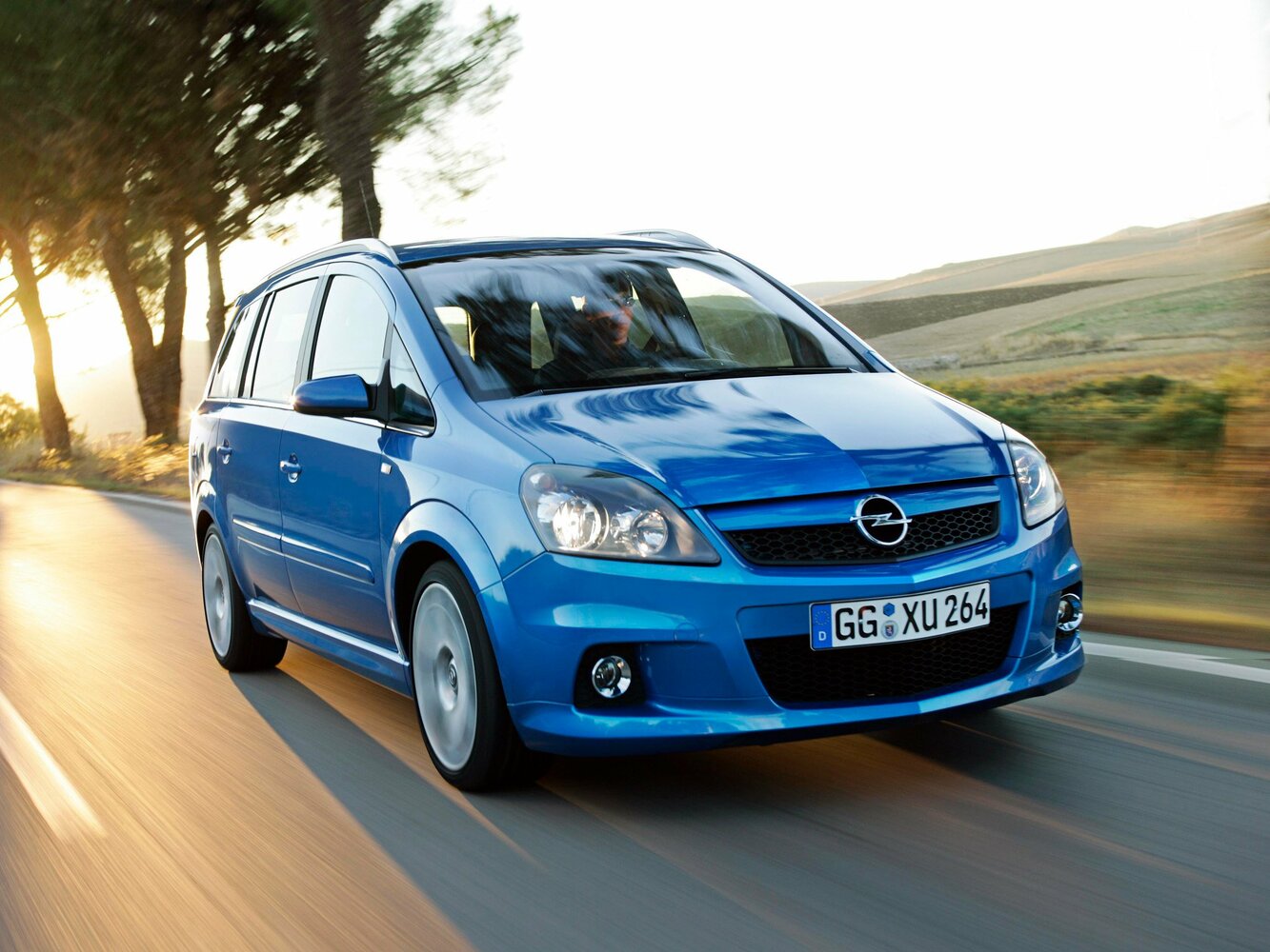 Opel Zafira OPC B (2005-2011) - Компактвэн