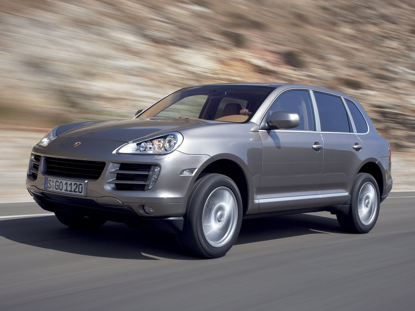 Porsche Cayenne I (2002-2010) - Внедорожник 5 дв.