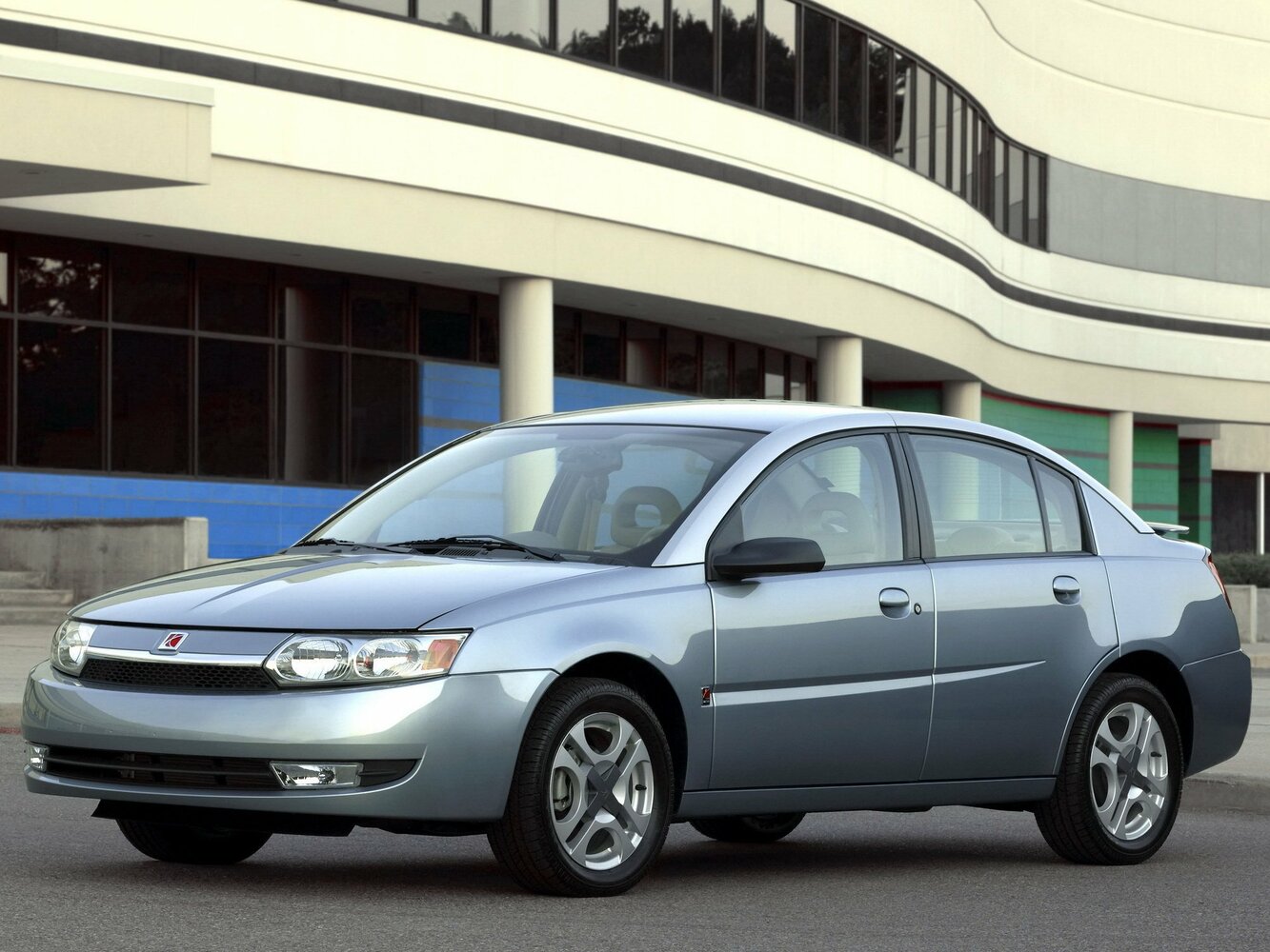 Saturn ION I (2003-2007) - Седан