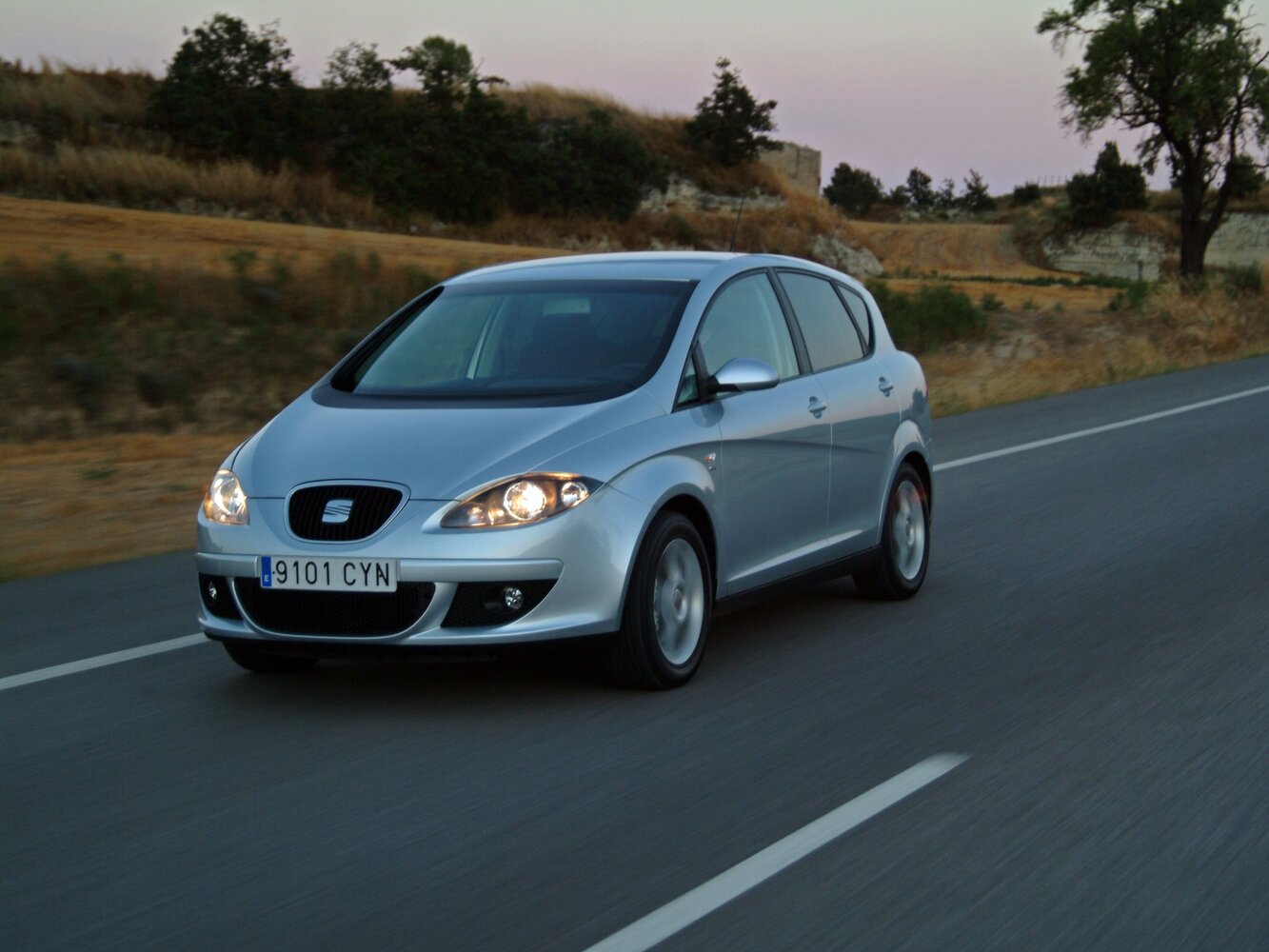 SEAT Toledo III (2004-2009) - Хэтчбек 5 дв.