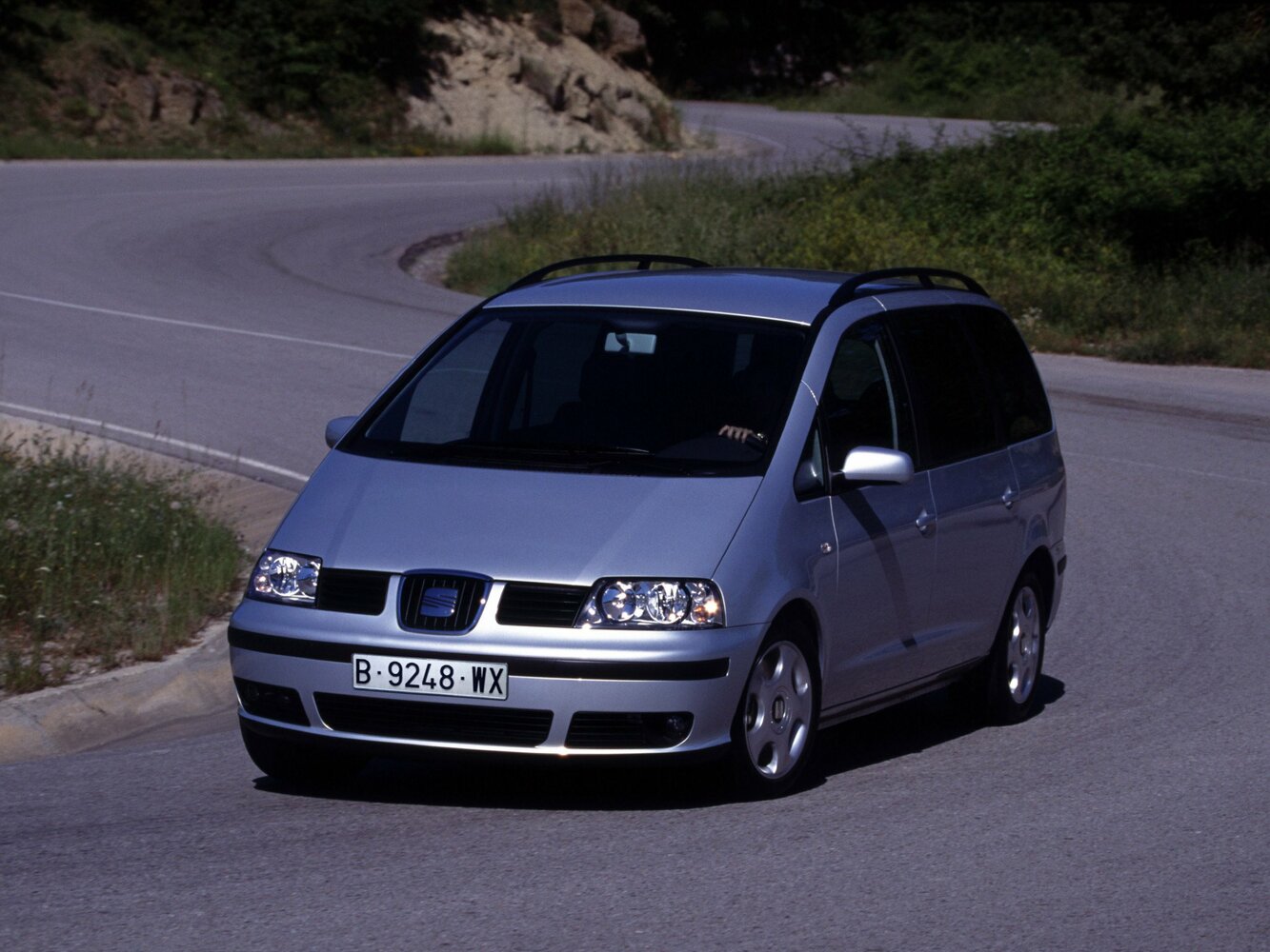 SEAT Alhambra I (1996-2010) - Минивэн