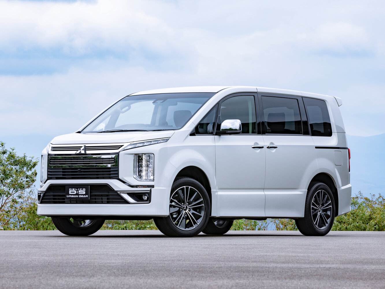 Mitsubishi Delica D:5 I (2007-2026) - Минивэн
