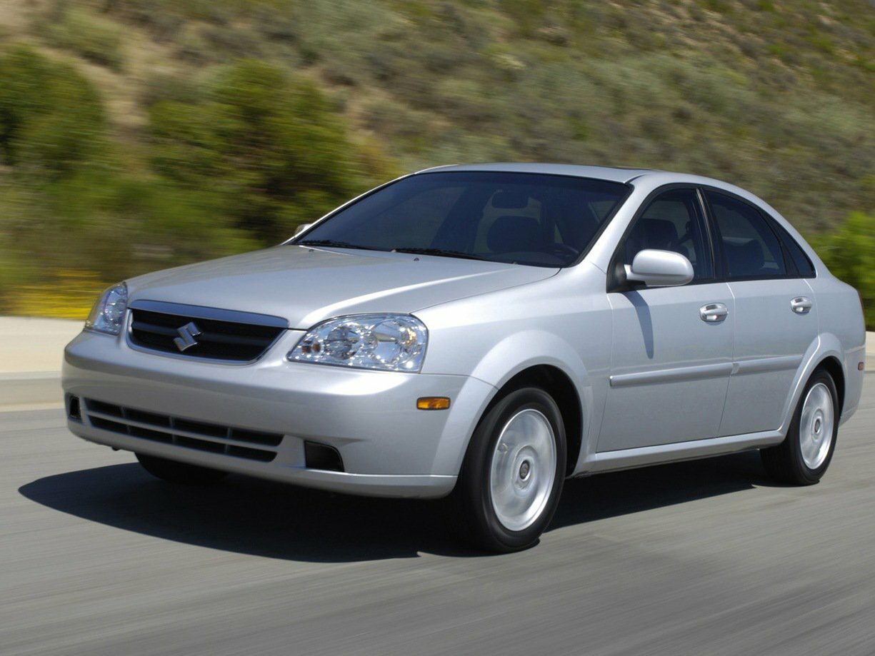 Suzuki Forenza I (2003-2008) - Седан