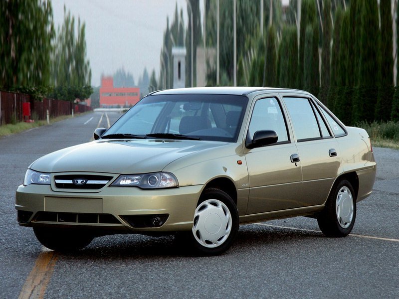 Daewoo Nexia I (1994-2016) - Седан