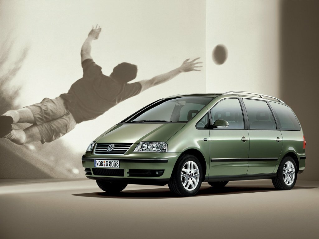Volkswagen Sharan I (1995-2010) - Минивэн