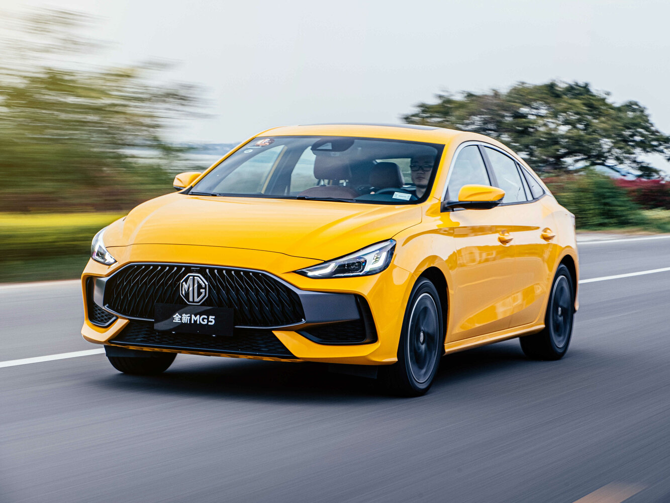 MG 5 II (2020-2026) - Седан