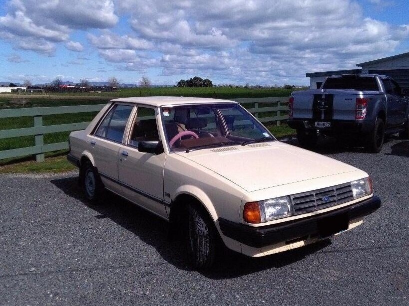 Ford Laser I (1981-1985) - Седан