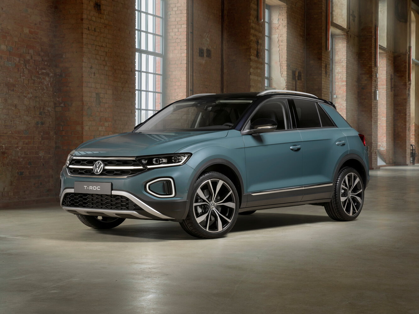 Volkswagen T-Roc I (2017-2026) - Внедорожник 5 дв.