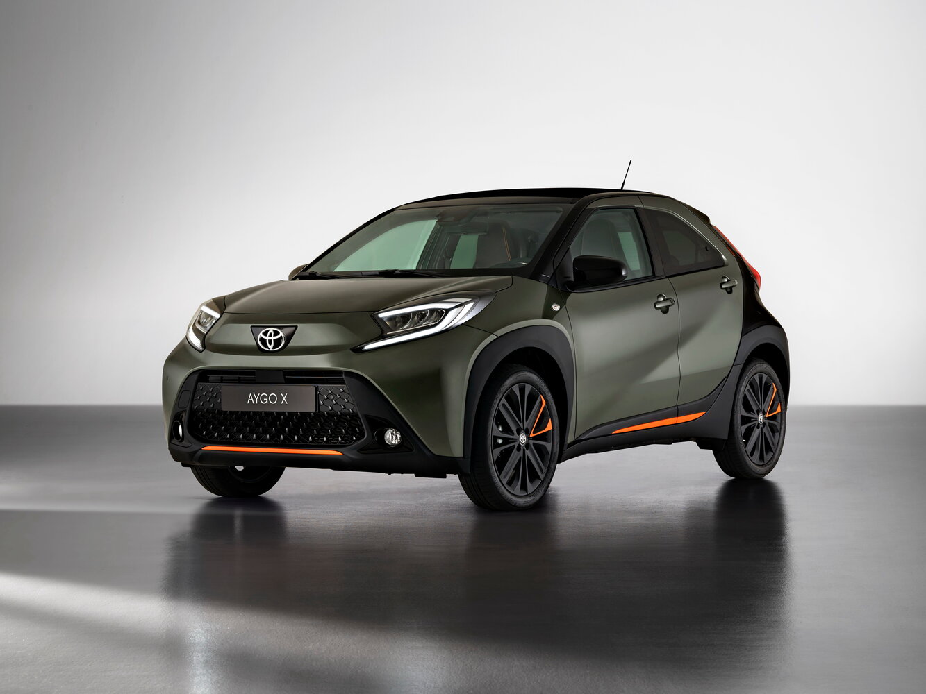Toyota Aygo X I (2022-2026) - Хэтчбек 5 дв.