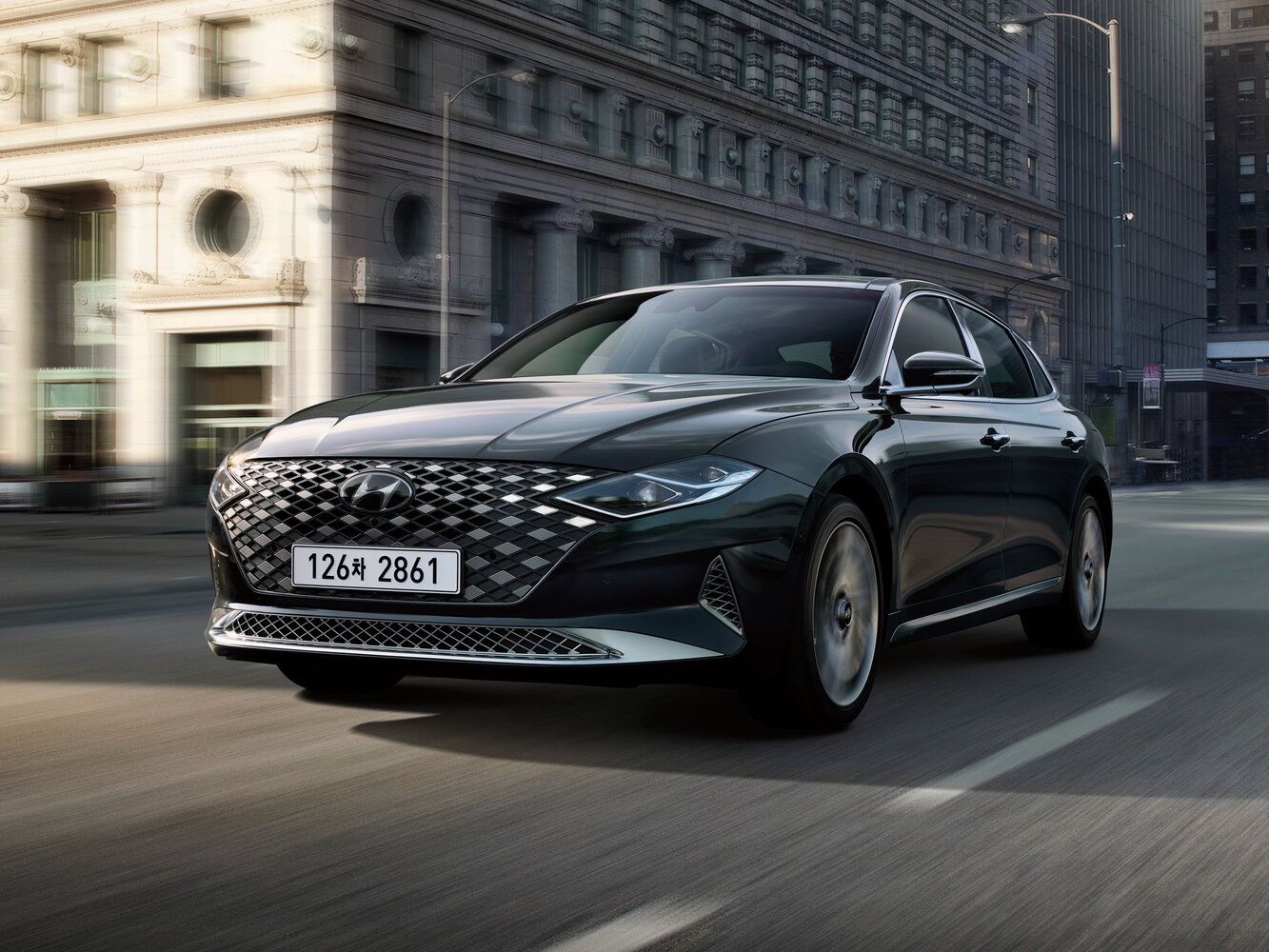 Hyundai Grandeur VI (2016-2023) - Седан