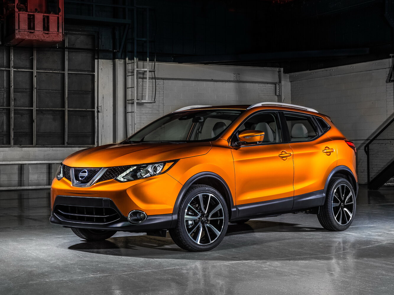 Nissan Rogue Sport I (2017-2022) - Внедорожник 5 дв.