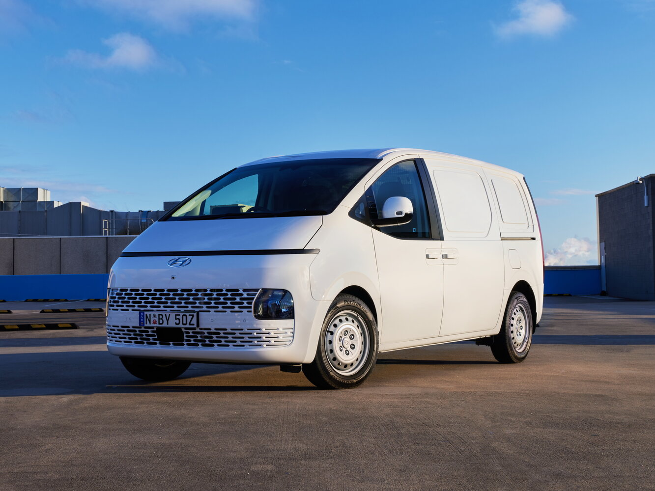 Hyundai Staria I (2021-2026) - Фургон Load
