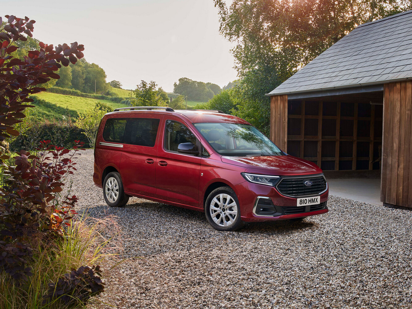 Ford Tourneo Connect III (2021-2026) - Компактвэн Grand
