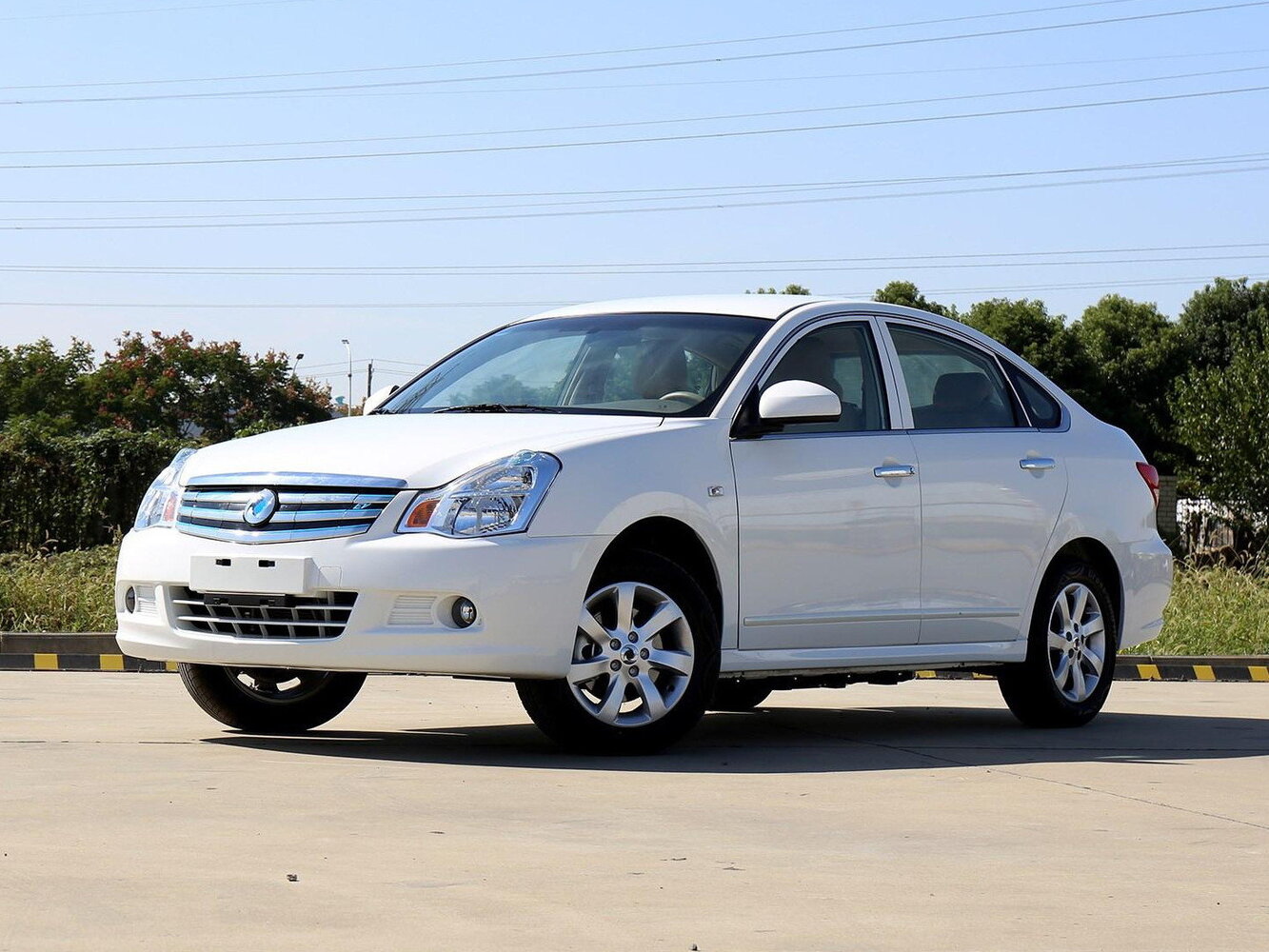 Dongfeng E11K I (2018-2021) - Седан