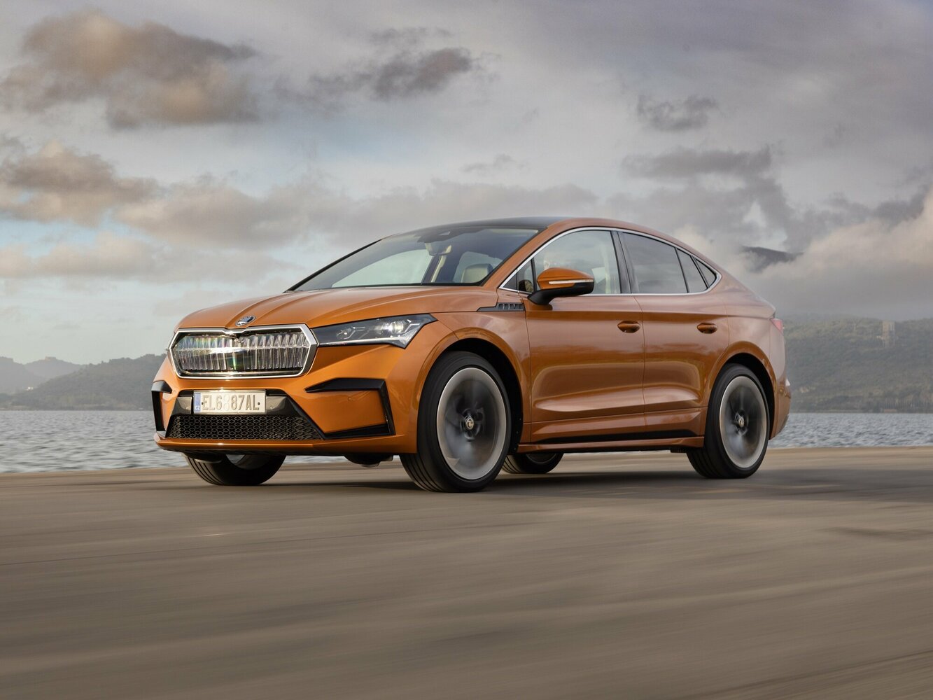 Skoda Enyaq Coupe I (2022-2026) - Внедорожник 5 дв.