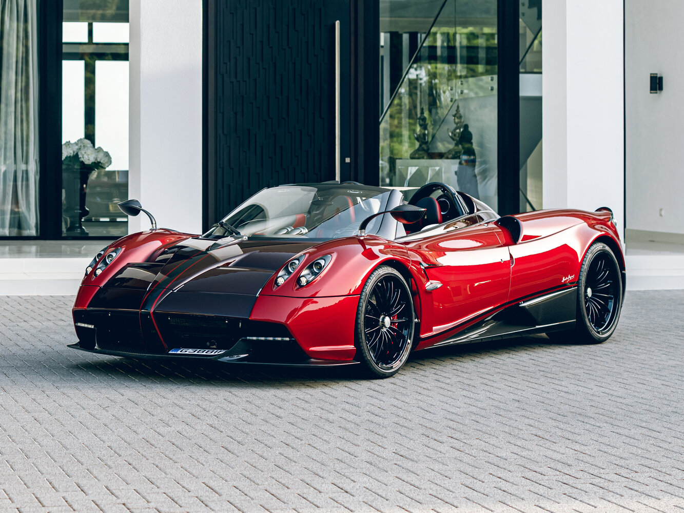 Pagani Huayra I (2012-2026) - Родстер