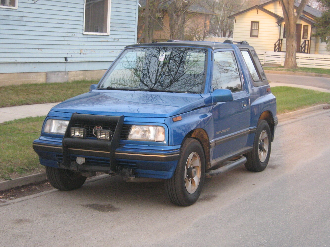 Pontiac Sunrunner I (1994-1998) - Внедорожник открытый