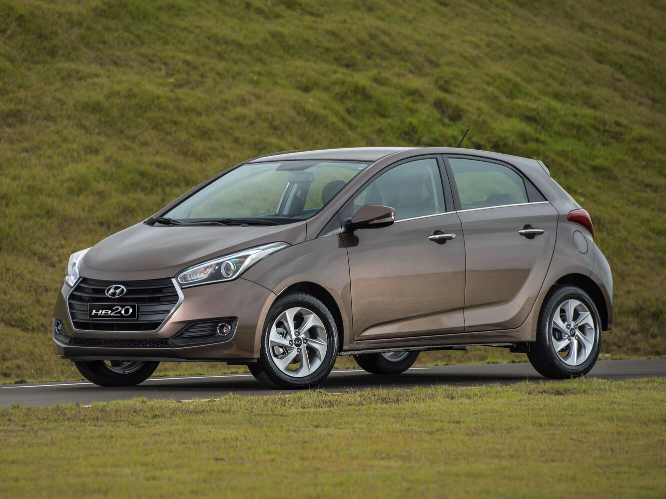 Hyundai HB20 I (2012-2019) - Хэтчбек 5 дв.