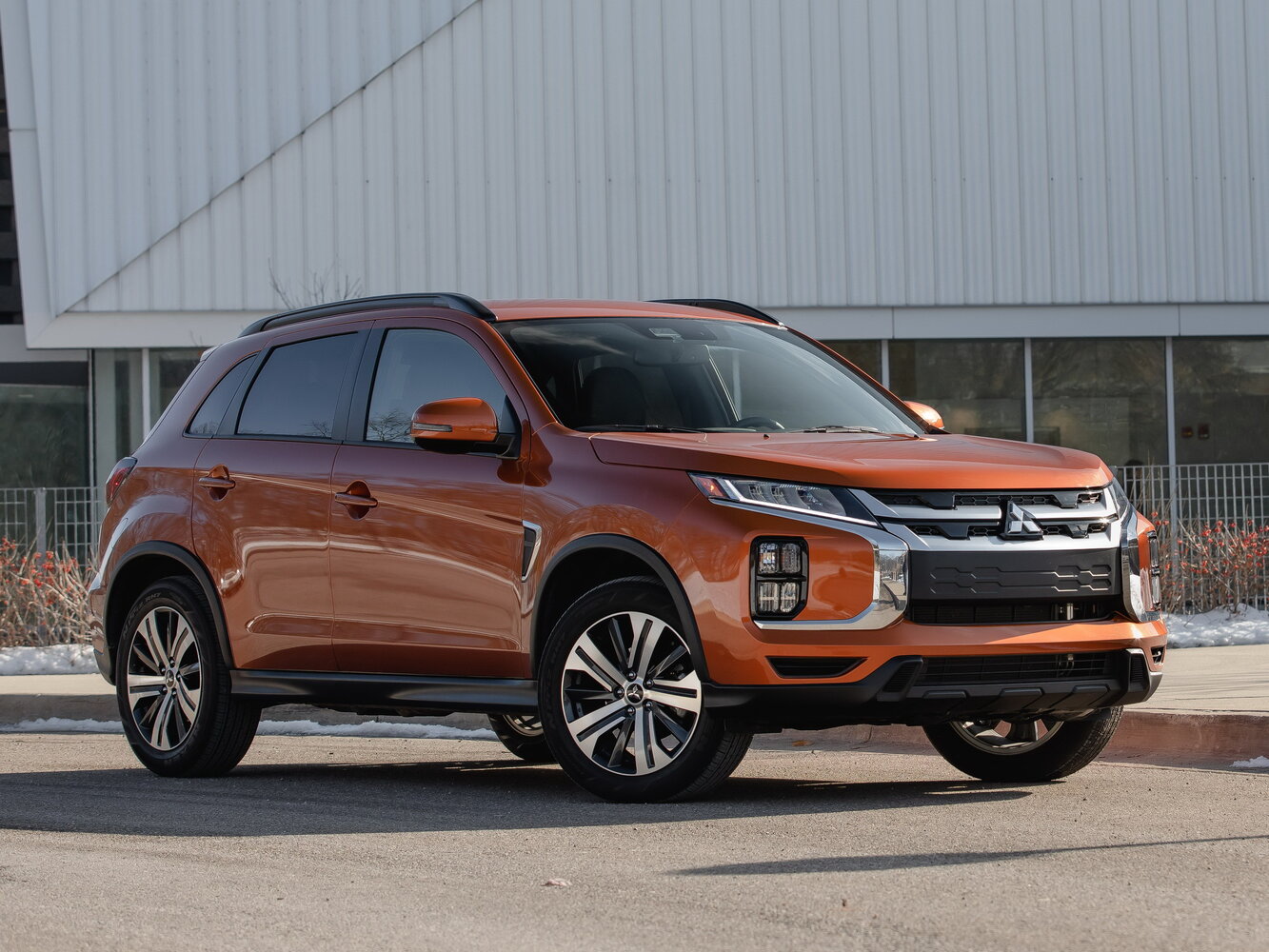 Mitsubishi Outlander Sport I (2010-2026) - Внедорожник 5 дв.