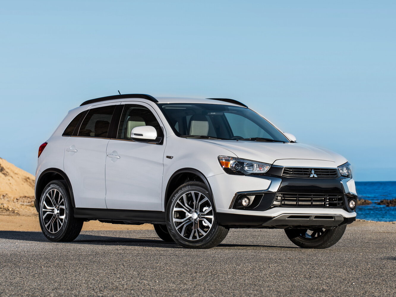 Mitsubishi Outlander Sport I (2010-2026) - Внедорожник 5 дв.
