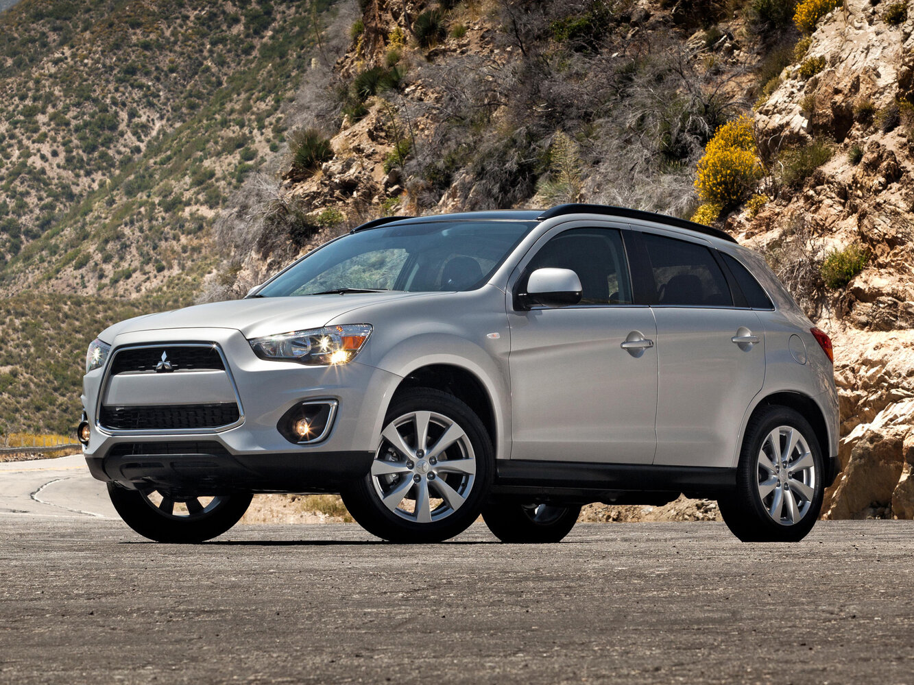 Mitsubishi Outlander Sport I (2010-2026) - Внедорожник 5 дв.
