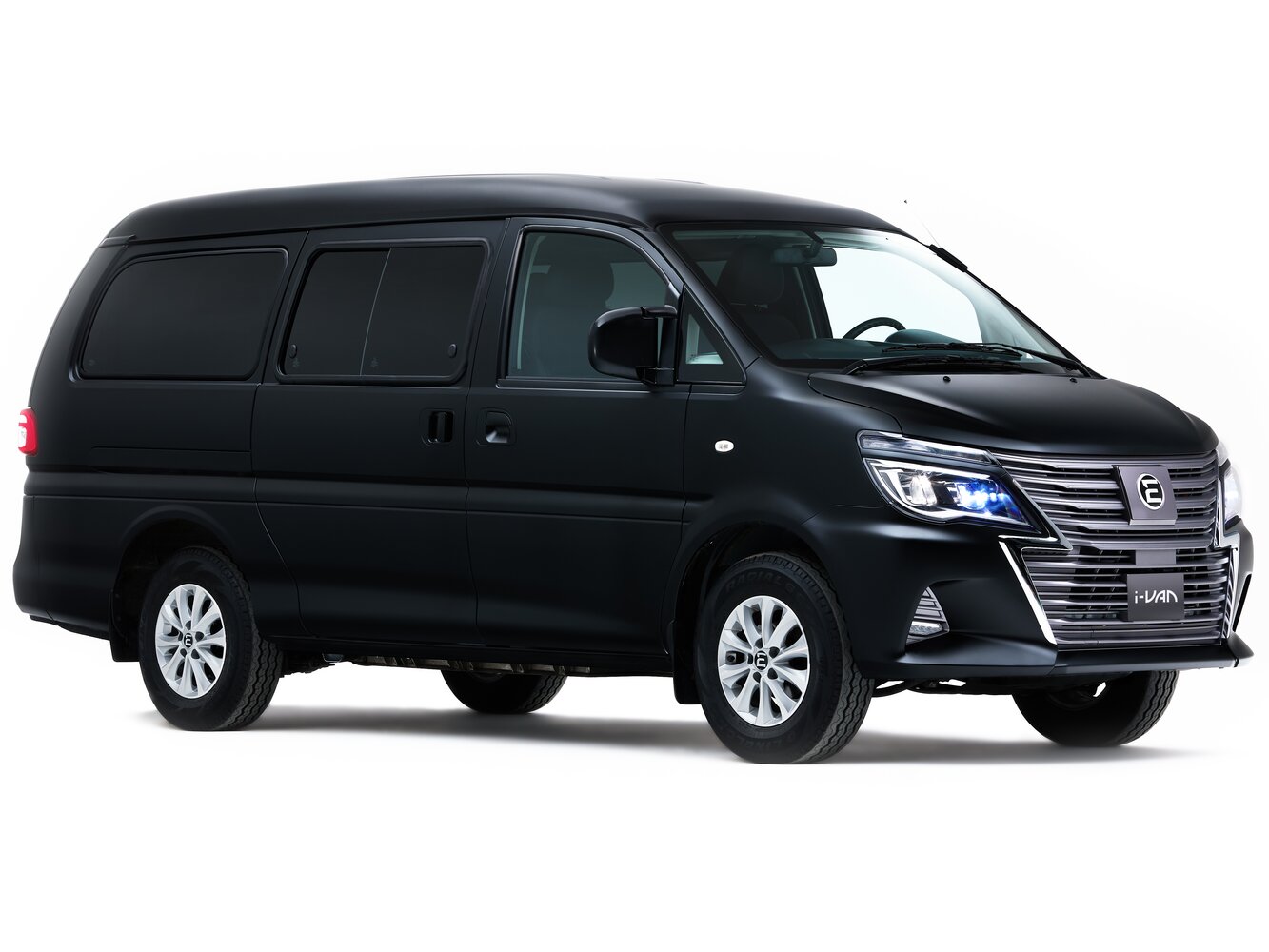 Evolute i-VAN I (2022-2026) - Минивэн