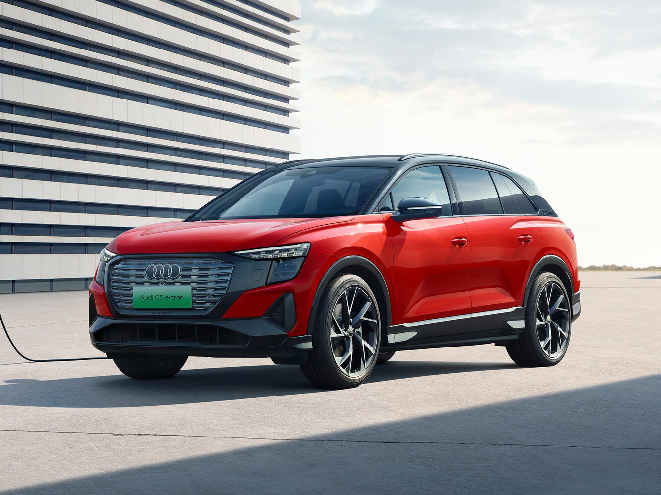 Audi Q5 e-tron I (2022-2026) - Внедорожник 5 дв.