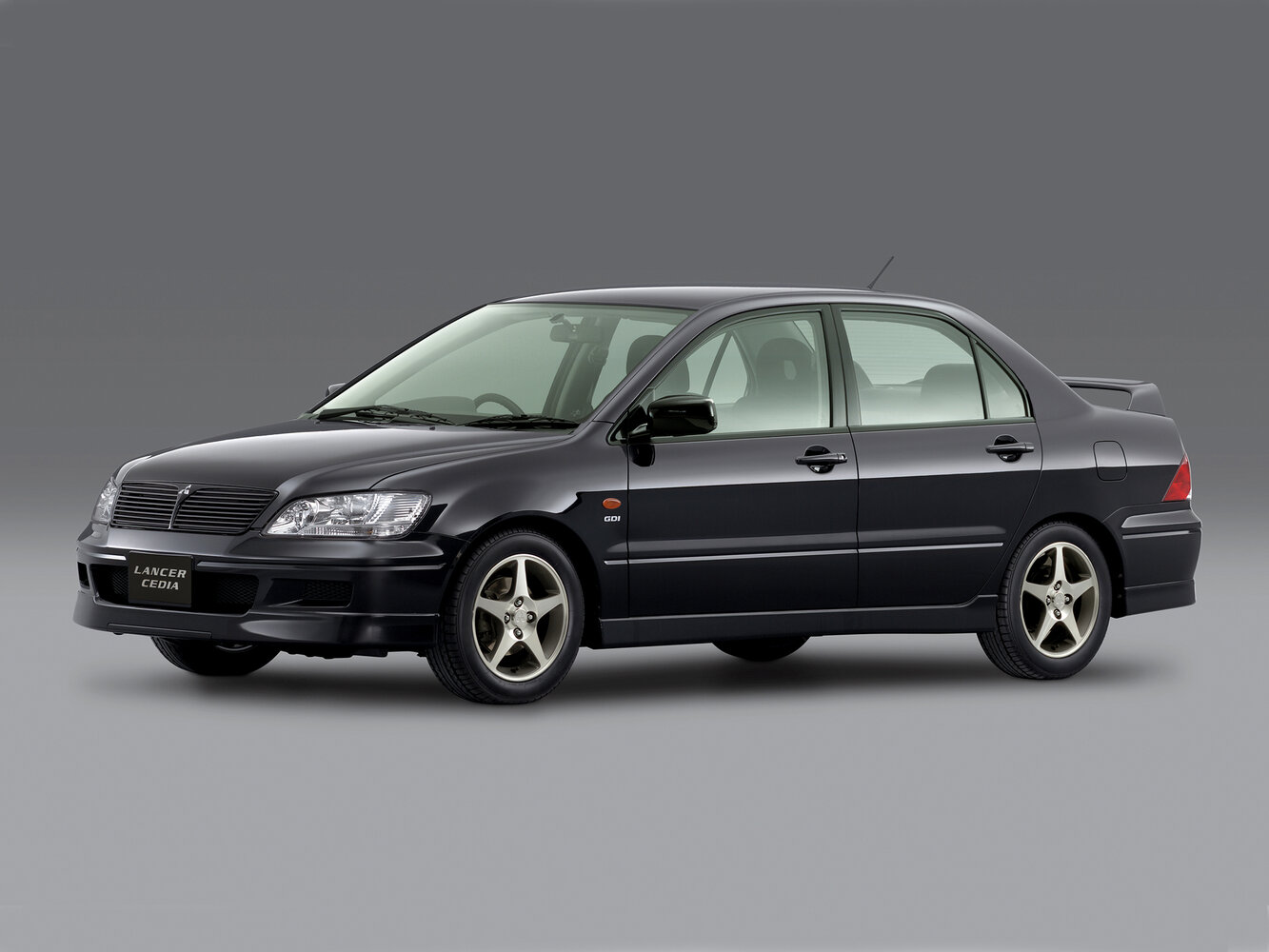 Mitsubishi Lancer IX (2000-2010) - Седан Cedia