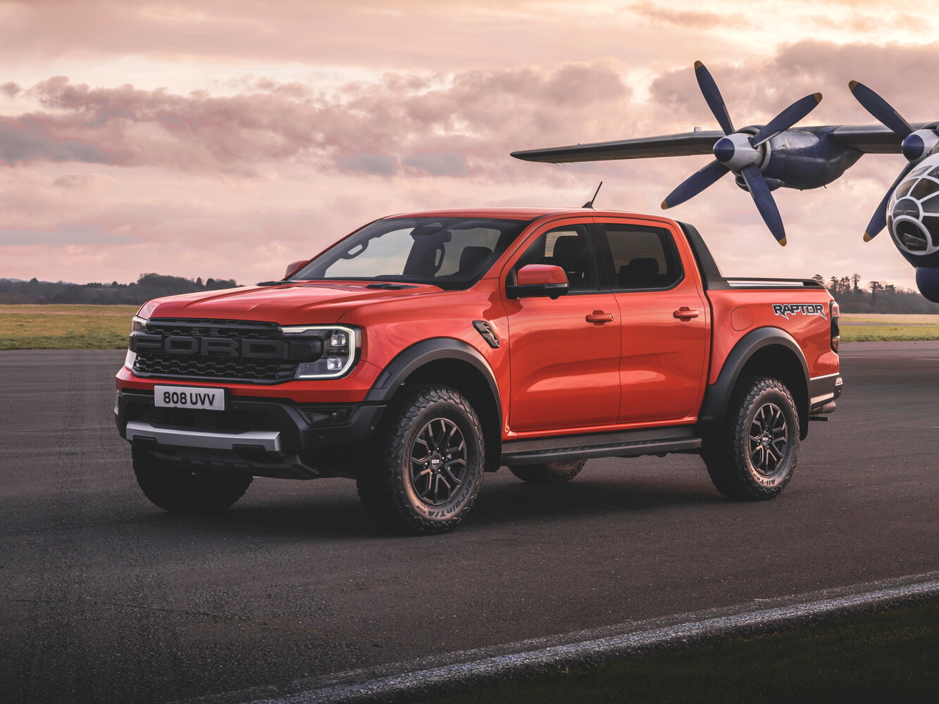 Ford Ranger T6.2 (2022-2026) - Пикап Двойная кабина Raptor