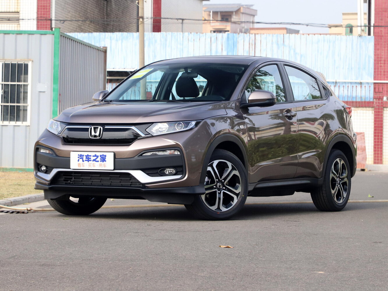 Honda XR-V I (2014-2022) - Внедорожник 5 дв.
