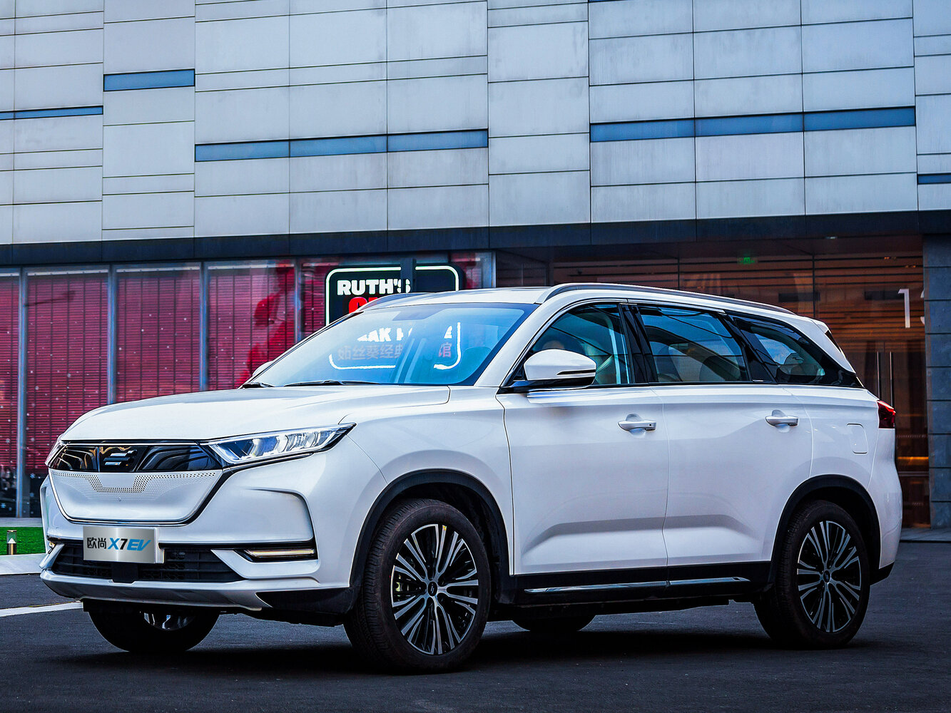 Oshan X7 I (2019-2021) - Внедорожник 5 дв. EV