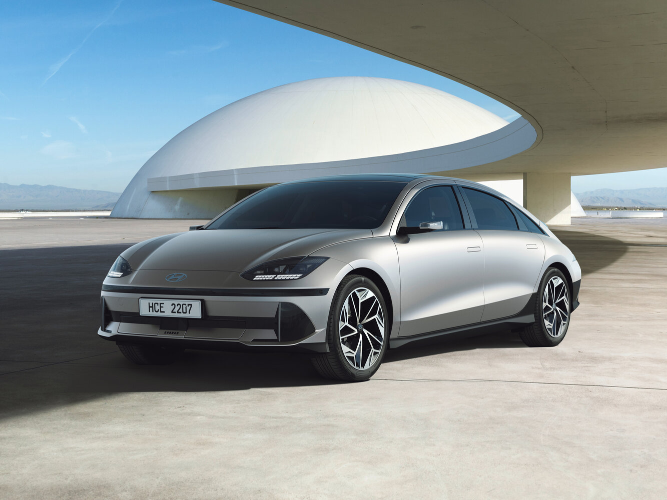 Hyundai IONIQ 6 I (2022-2026) - Фастбек