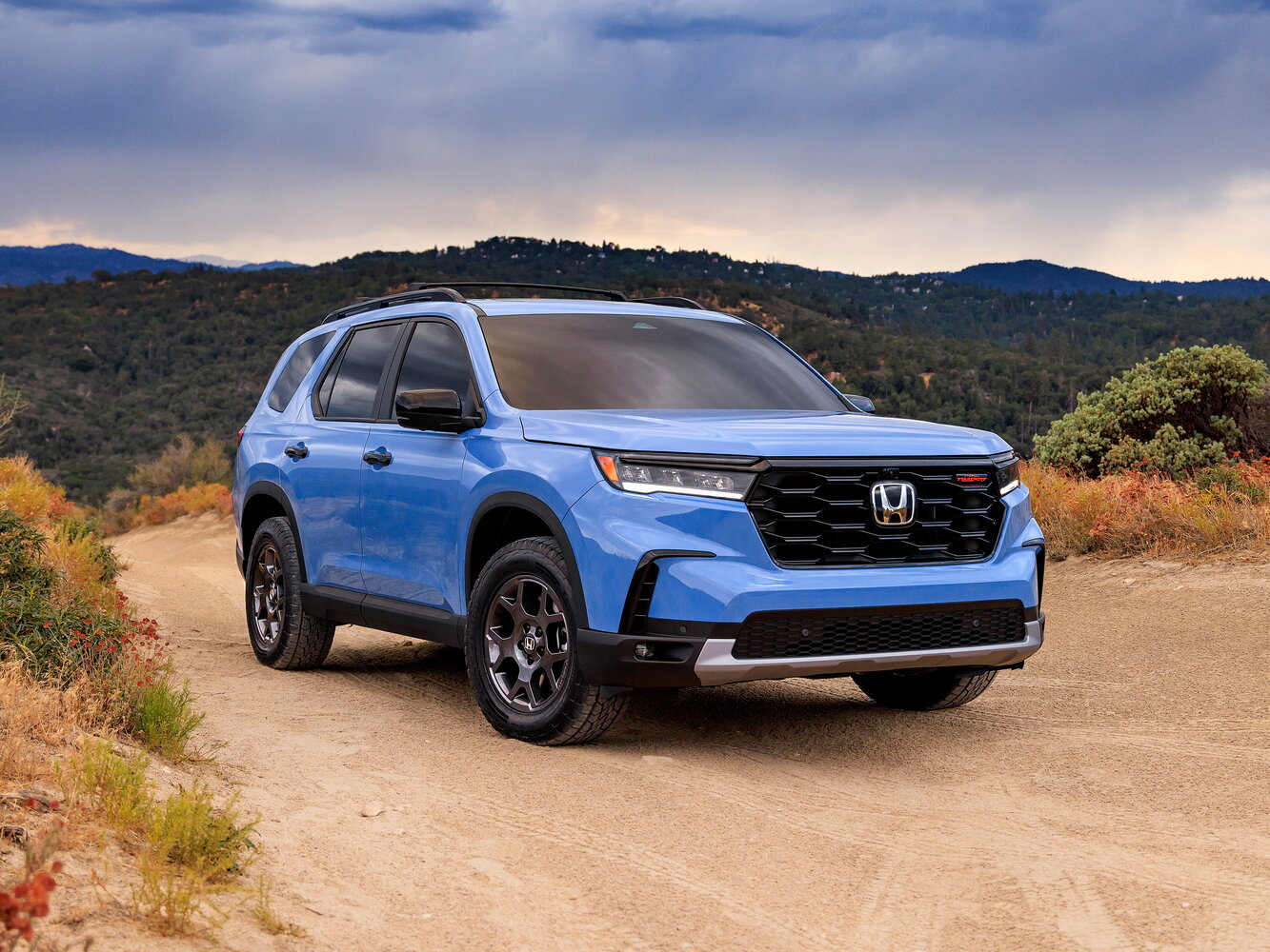 Honda Pilot IV (2022-2026) - Внедорожник 5 дв.