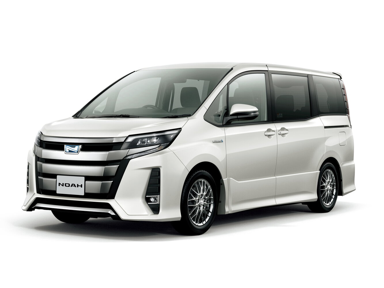Toyota Noah III (2014-2021) - Минивэн