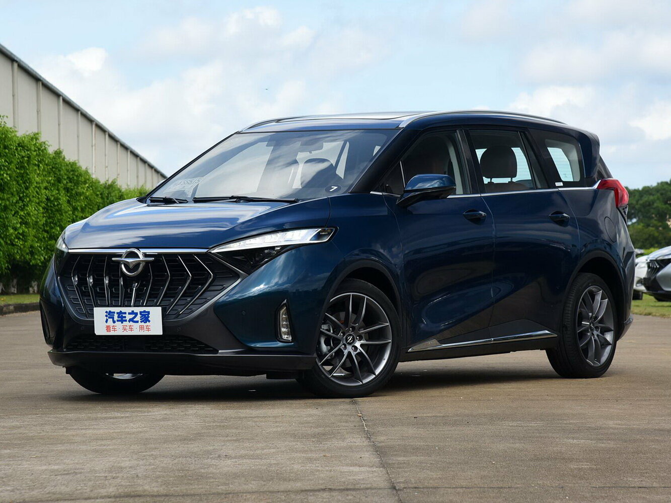 Haima 7X I (2020-2026) - Минивэн