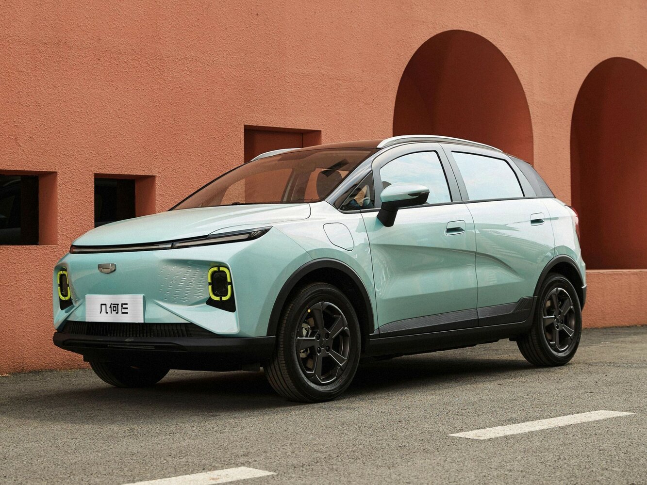 Geely Geometry E I (2022-2026) - Внедорожник 5 дв.