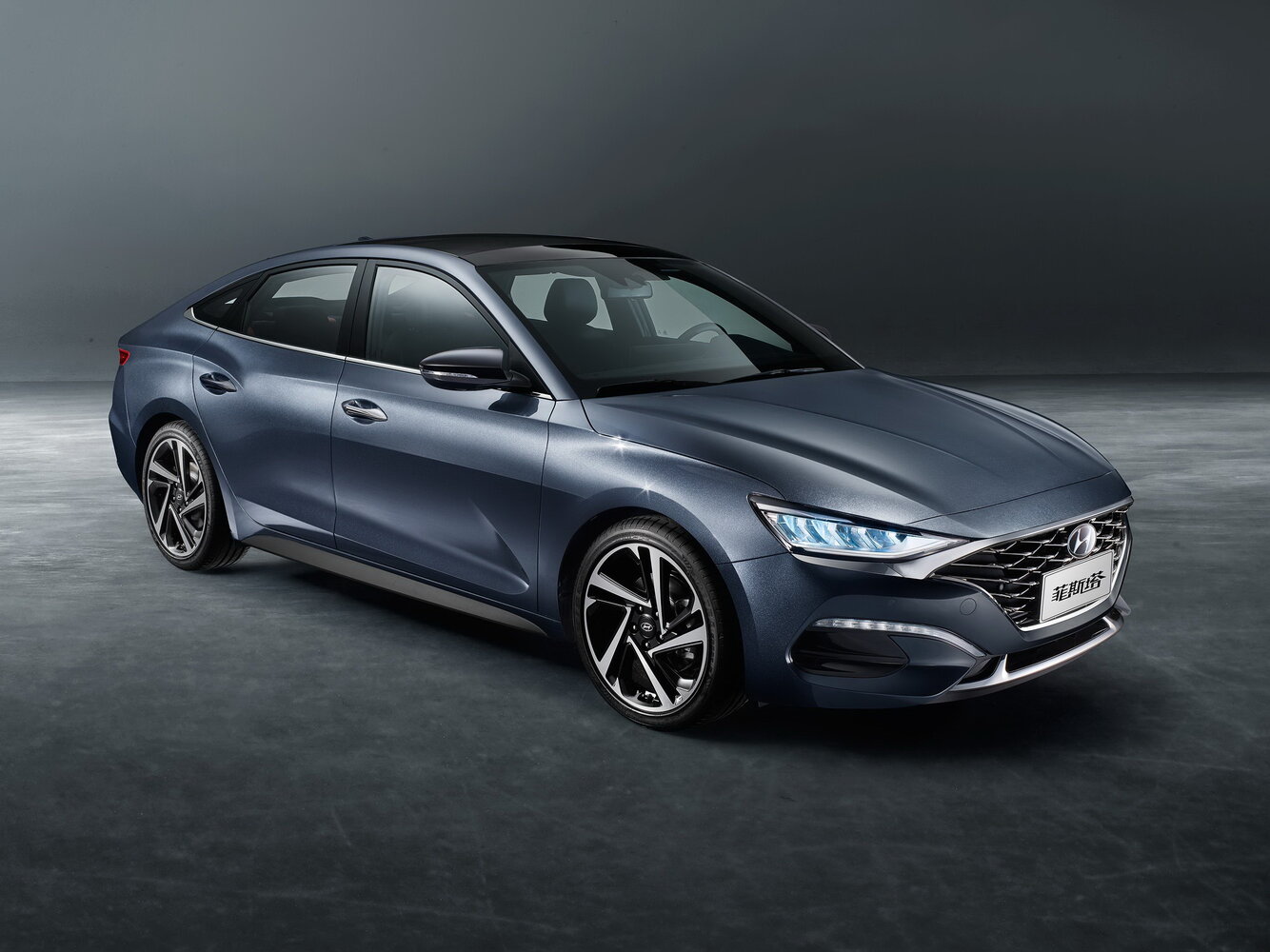Hyundai Lafesta I (2018-2025) - Седан