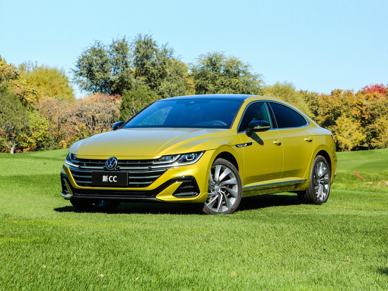 Volkswagen Passat CC II (2018-2026) - Лифтбек