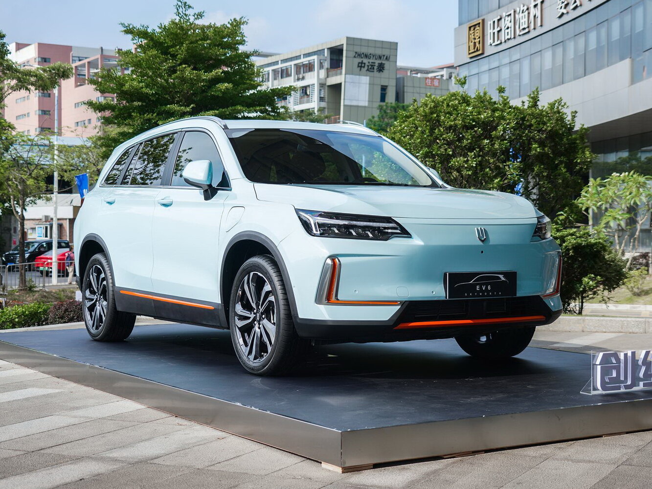 Skyworth EV6 I (2021-2026) - Внедорожник 5 дв.